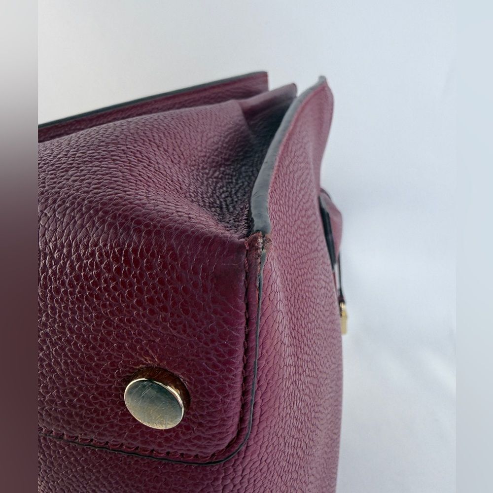 Michael Kors Mercer large pebbled leather tote bag in burgundy Wallet Set - Picture 16 of 16